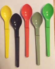 Tupperware Junge Welle