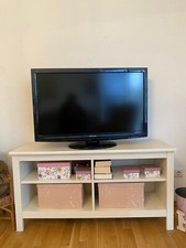 Ikea Besta TV-Bank in weiß mit Fernseher 