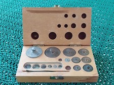 Alte Messing Gewichte Satz für Waage im Holzkasten