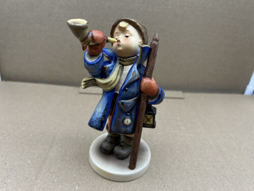 Hummel figur i - figur, 15/i