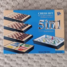 Brettspiele 5 in 1  magnetisch