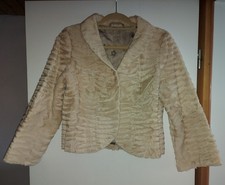Elegante pelzjacke aus beigem - elegante,