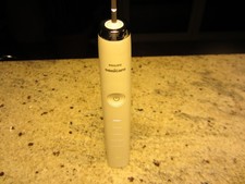 Elektrische Schallzahnbürste Philips Sonicare Diamond Clean gebraucht