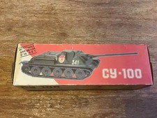 UdSSR Spielzeug Jagtpanzer SU-100 (1:43) Original Verpackung aus Metall in G/Z