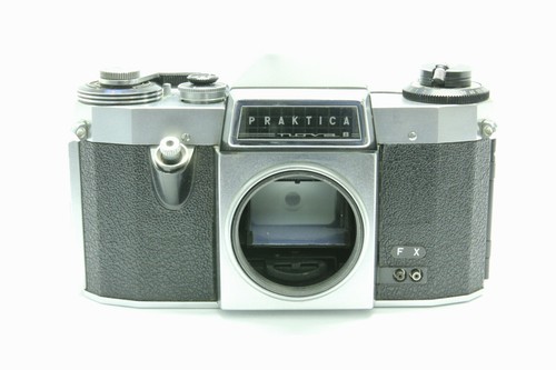 Praktica nova defekt - b,