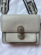 Crossbodybag  XS Umhängetasche Liebeskind beige neuwertig