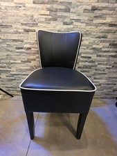 Dinerstuhl-Schwarz-Leder-Holz/