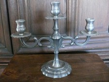 Dekorativer Zinn Kerzenleuchter 3 flammig massive Ausführung gemarkt Etain