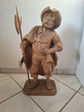 Handgeschnitzte Holzfigur