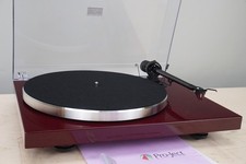 Pro-Ject Xpression Carbon Bordeaux Plattenspieler 8,6“ Carbon Tonarm 2M Red