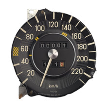 Mercedes / 8 W114 Tachometer