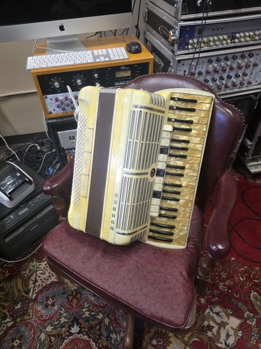 Hohner morino piano - hohner, iv