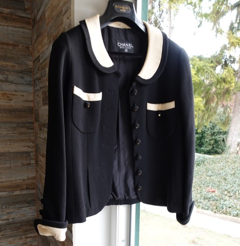 Chanel jacket black - 42,