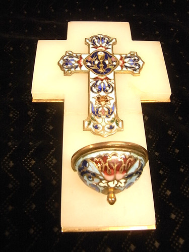 Altes benitier kreuz - benitier,
