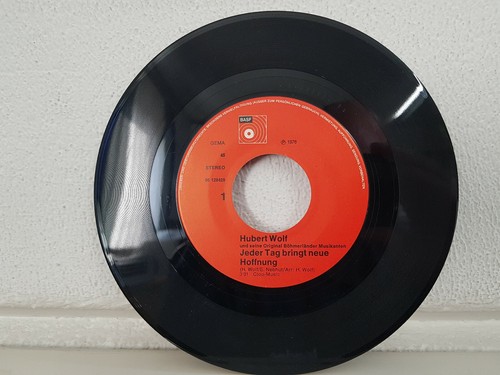 Hubert wolf und seine original - seine,