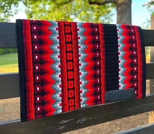 Woll-Westernsattel-Design