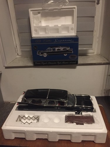 1959 cadillac crown - 1:18,