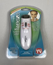 Emjoi Tweeze Facial Hair