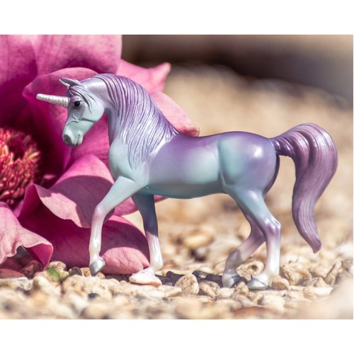 Breyer stablemates 6928 opal - 6928,