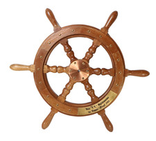Dekoratives Schiffssteuerrad aus Holz mit Gravur