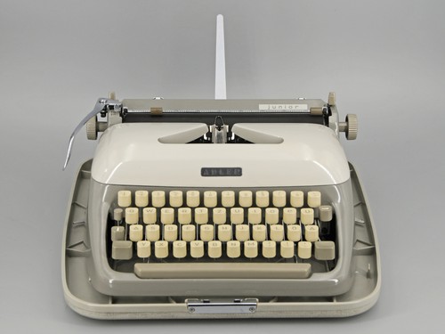 Adler junior alte - "adler,