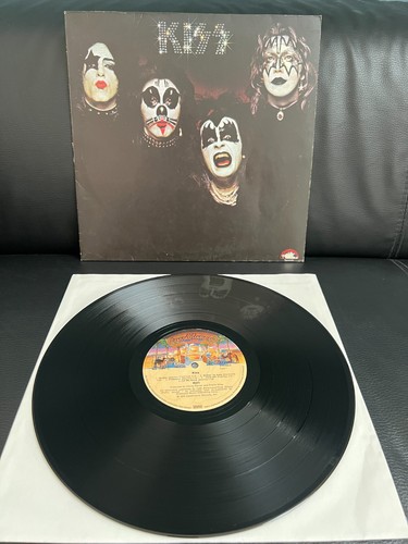 Kiss same vinyl - /, :