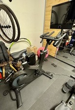 Sportstech sBike Smart Speedbike Ergometer - wie neu 