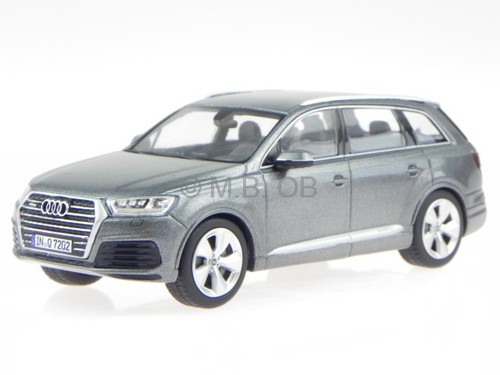 Audi typ 2015 graphit - q7,