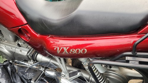 Suzuki 800 51 - vs,