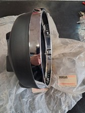 SCHEINWERFERKAPPE MIT