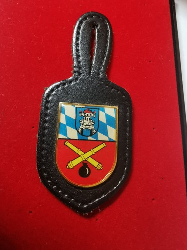 Brustanhänger