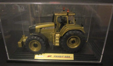 Siku Sondermodell  Fendt 924 Vario in Gold Frontgewicht  1/32