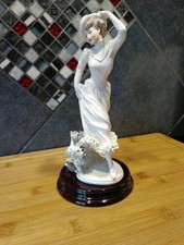 Giuseppe Armani Figur