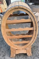 Weinregal in Fassform (Holz)