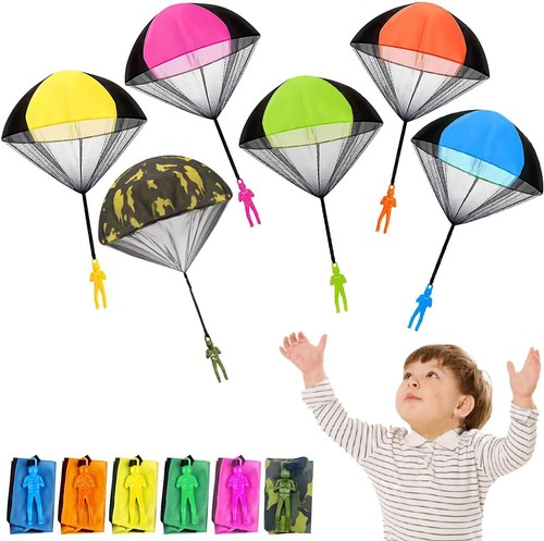 Buntes fallschirm spielzeug - buntes, fallschirm-spielzeug