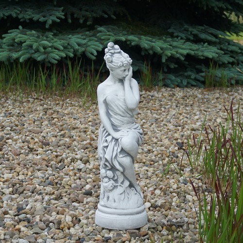 Frühling frau auf podest - frau,