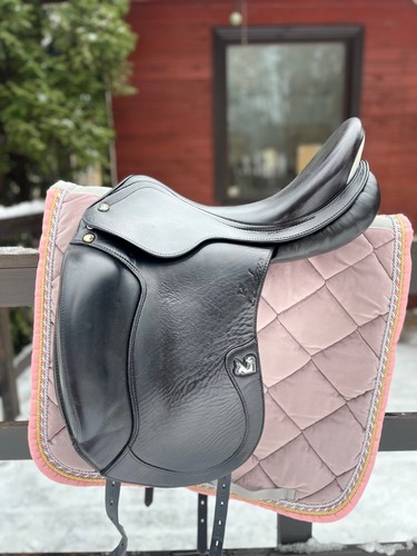 Dressage saddle prestige - saddle,