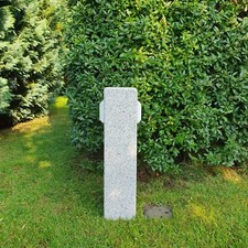 Gartensteckdose Granit Stein Stele Außensteckdose Steckdosensäule Gartendeko