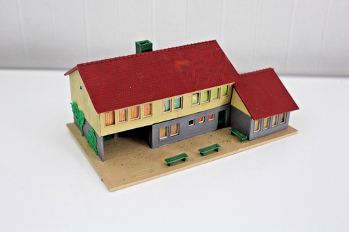 Modellhaus mit anbau - modellhaus,
