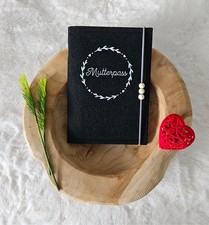 Mutterpasshülle aus Filz mit