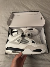 Air Jordan 4 Retro Military