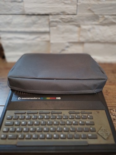 Staubschutzhaube commodore 116 - staubschutzhaube,