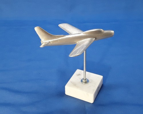 Altes stilisiertes flugzeug - altes,