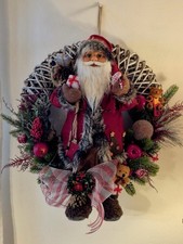 ? Türkranz mit Weihnachtsmann festlicher Blickfang für die Adventszeit