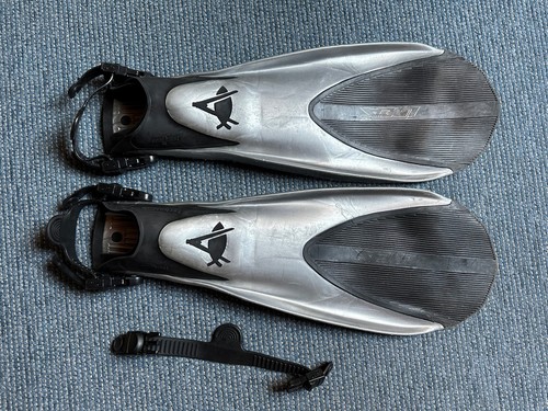 Paar taucherflossen idea - 1,