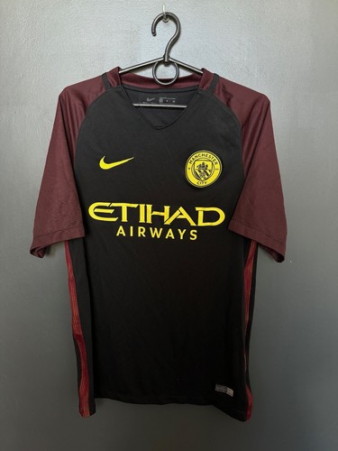 Manchester city 2016 2017 away - manchester,