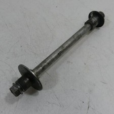 Suzuki GSX 750 F AK EZ:00 Vorderachse vorne Vorderrad 43061