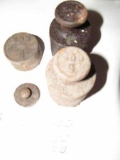 verkaufe 4 Alte Gewichte für Küchenwaage Dezimal  Waage 1 x 200g  + 2x500g+1x50g