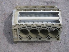 BMW X5 V8 Original Motorblock Rumpfmotor ca. 30 Tkm / 7534026 / 7504433 aus 2004