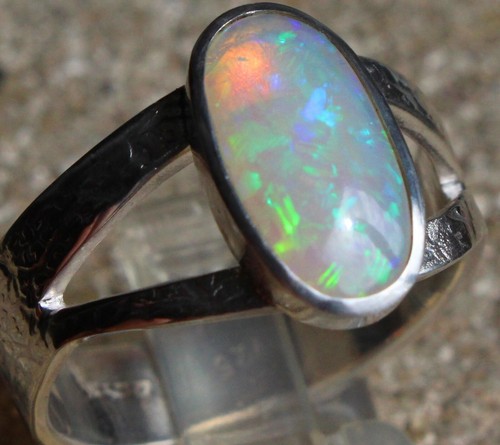 Sided crystal opal 1 - opal,